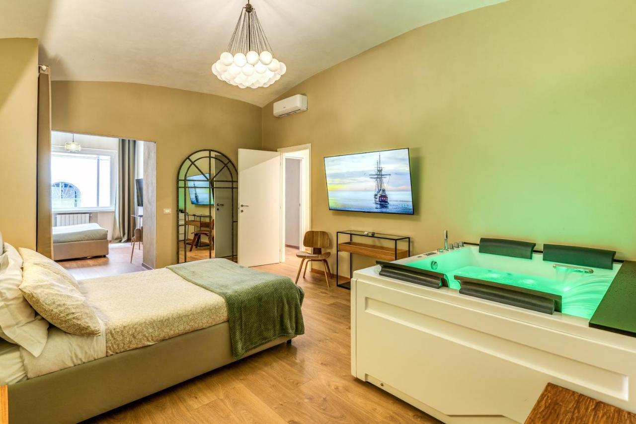 Apartmán Downtown Srl - Croce Di Malta Royale La Spezia Exteriér fotografie