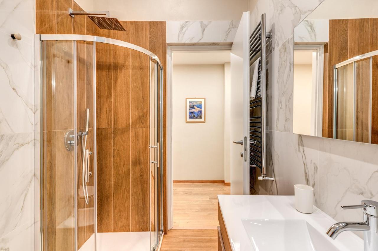 Apartmán Downtown Srl - Croce Di Malta Royale La Spezia Exteriér fotografie